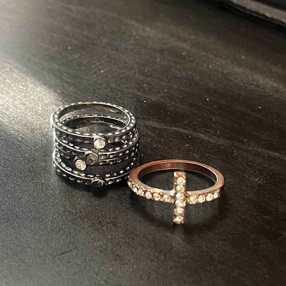 Icing Silver and Black Stackable Rings - Picture 3 of 3